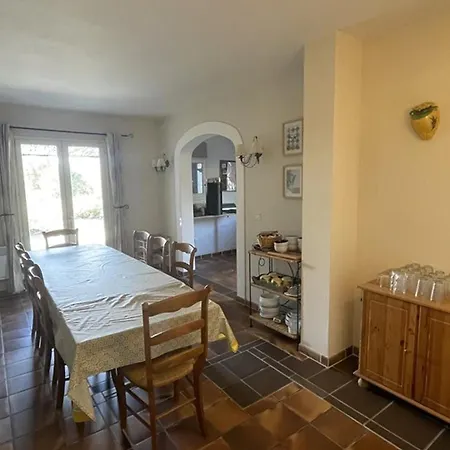 Holiday home Maison Provencale, Vue - 8 Pers. - Fr-1-822-21