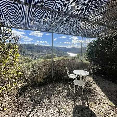 Maison Provencale, Vue - 8 Pers. - Fr-1-822-21 * Esparron-de-Verdon